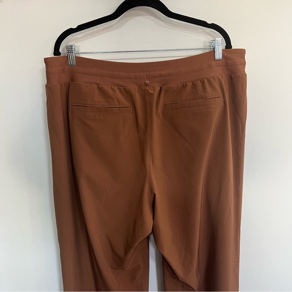 Calia Truelight Pleated Wide Leg Pants - Picture 8 of 11